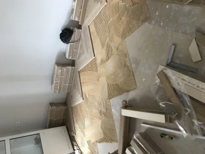 Instalación de suelo de madera natural en Dos Hermanas