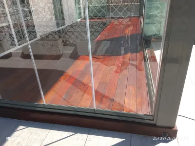 Instalación de suelo de madera natural en Alcorcón