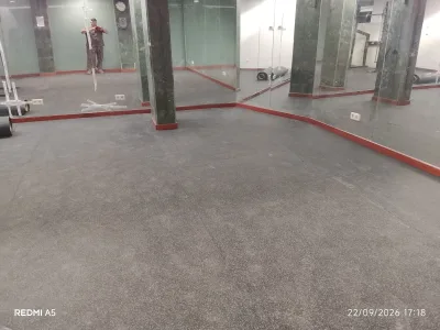 Instalación de suelo de madera natural en Alcorcón