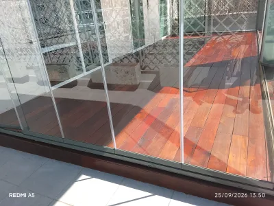 Instalación de suelo de madera natural en Alcorcón