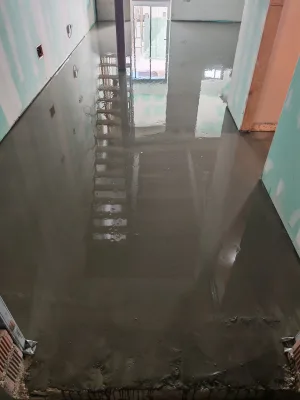 Instalación de suelo de madera natural en Barcelona