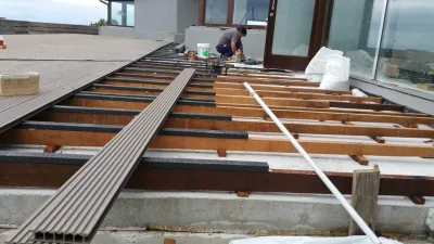 Instalación de suelo de madera natural en San Sebastián