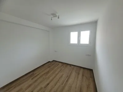 Instalación de suelo de madera natural en Tarragona