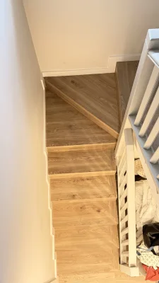 Instalación de suelo de madera natural en Barcelona