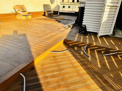 Instalación de suelo de madera natural en Barcelona