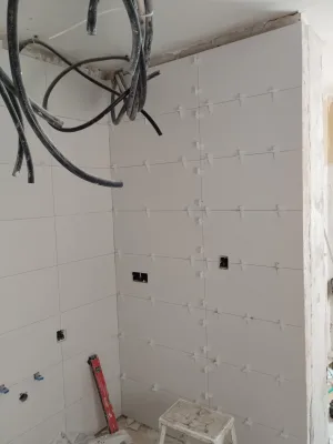 Instalación de suelo de madera natural en Murcia