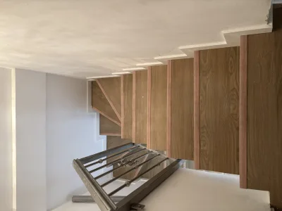 Instalación de suelo de madera natural en Marbella